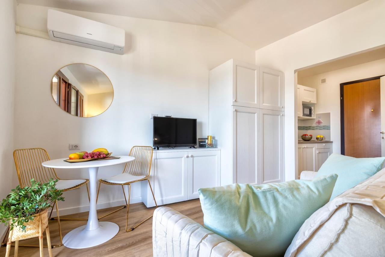 Top Floor Gulf View Apartment 올비아 외부 사진