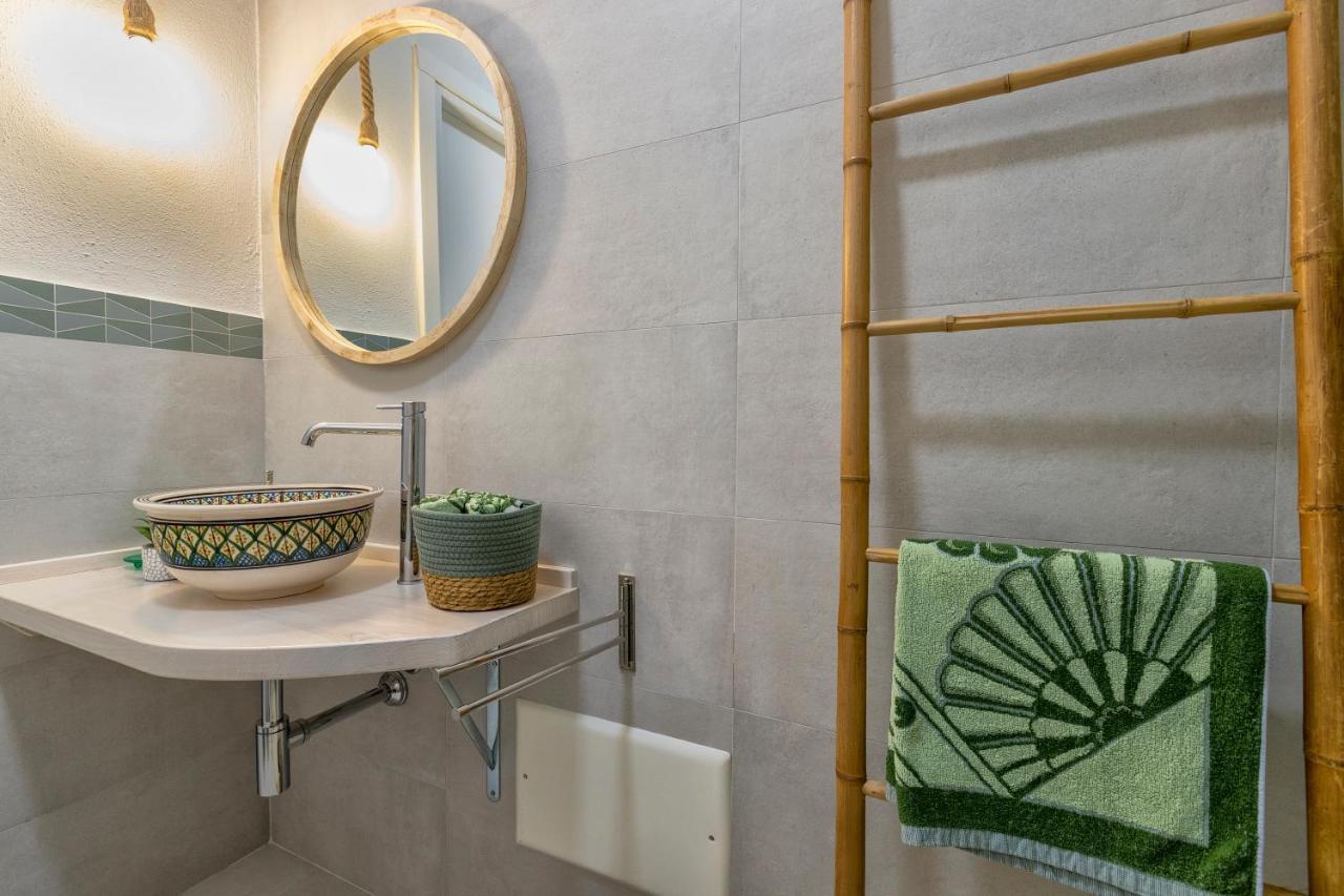 Top Floor Gulf View Apartment 올비아 외부 사진